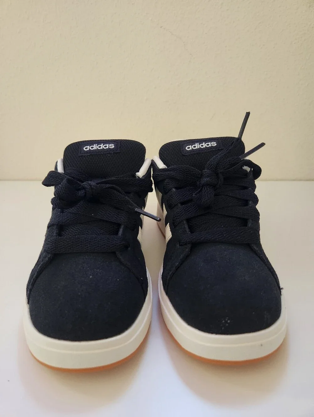 Adidas Grand Court 00s Black White Sneakers Kids Size 2 New